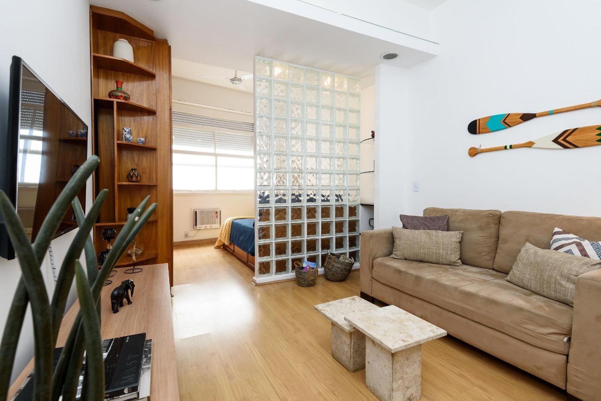 Apartemen Em Copacabana A 3 Min Da | Bi 53/1005